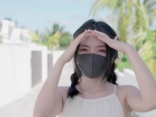 Парни сняли на улице девушку порно